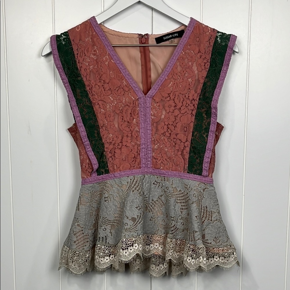 Sugar Lips Womens Top S Pink Green Lacy Flutter Sleeves Peplum Hem Lined Beauty